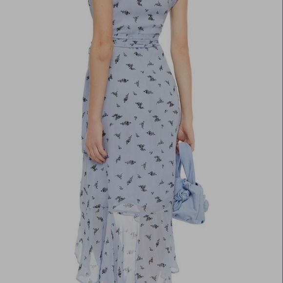 GANNI NWT.....Floral wrap dress - Picture 3 of 7